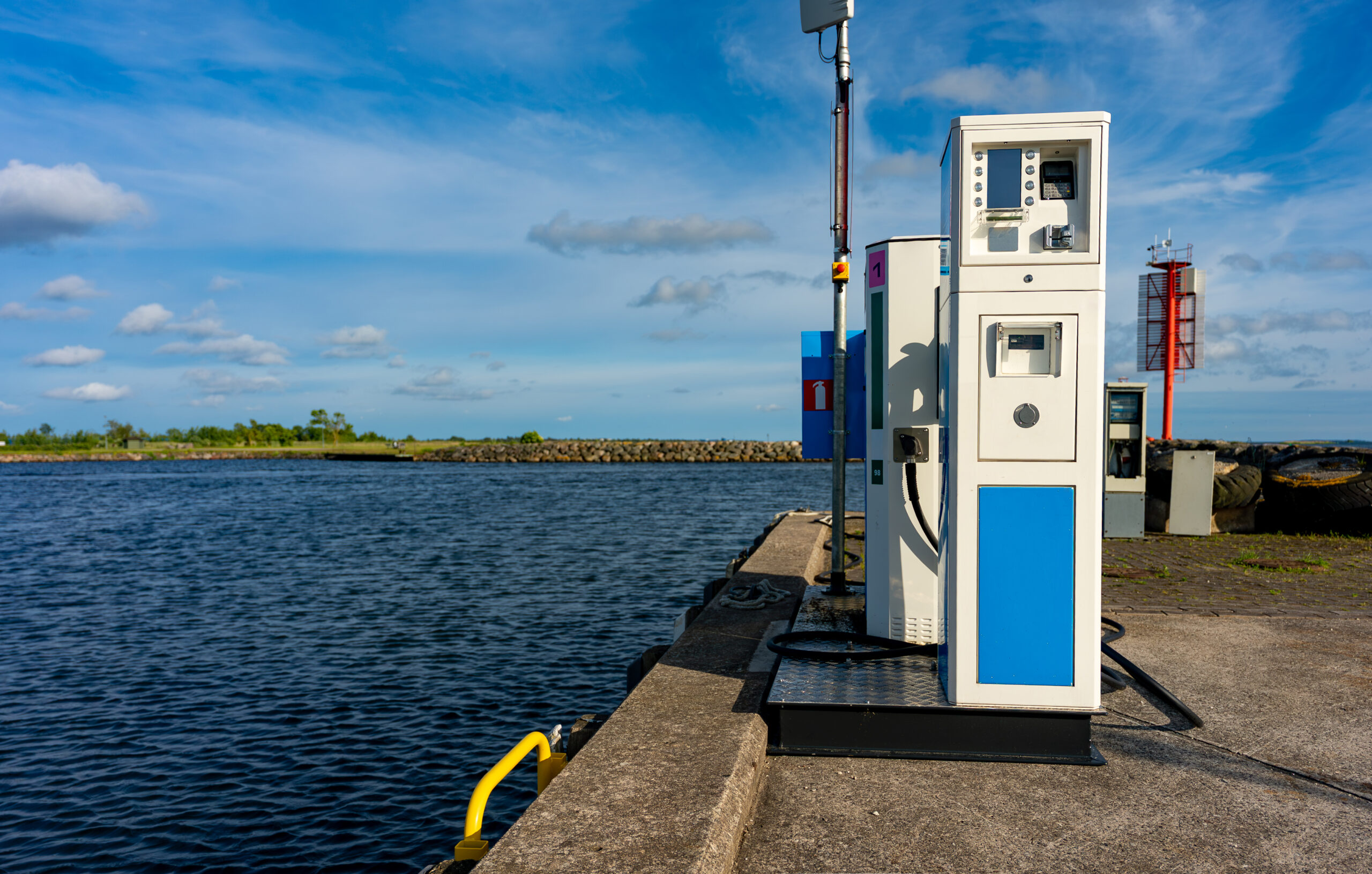 Dock Fuel vs. Regular Gas: What Every Boater Needs to Know About Boat Fuel